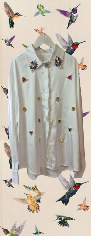 Blusa blanca pedrería